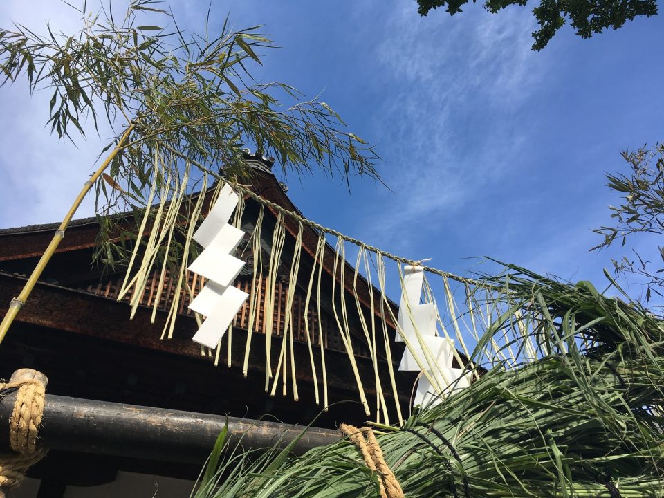下御霊神社の茅輪くぐり