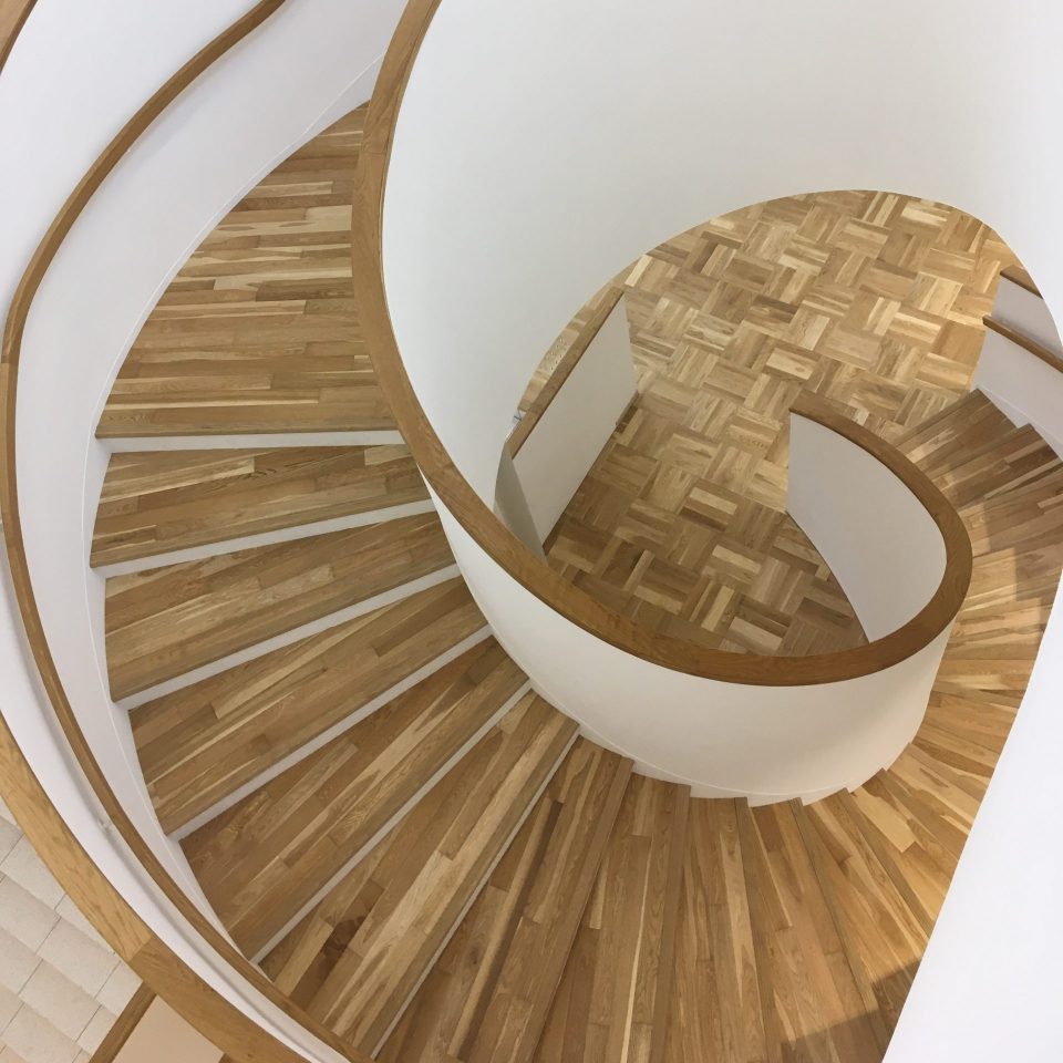 京都市京セラ美術館 螺旋階段