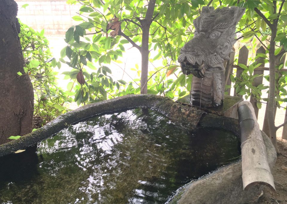 瑞光寺 銭洗弁財天の手水